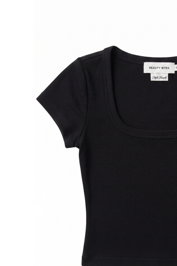 Remi Siyah Crop Top