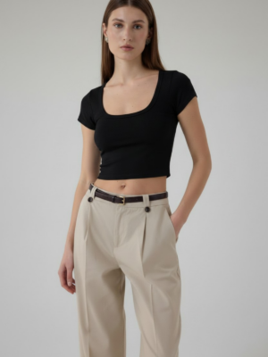 Remi Siyah Crop Top