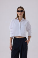 Amelie Oversize Crop Kişiselleştirilmiş Beyaz Cepli Gömlek
