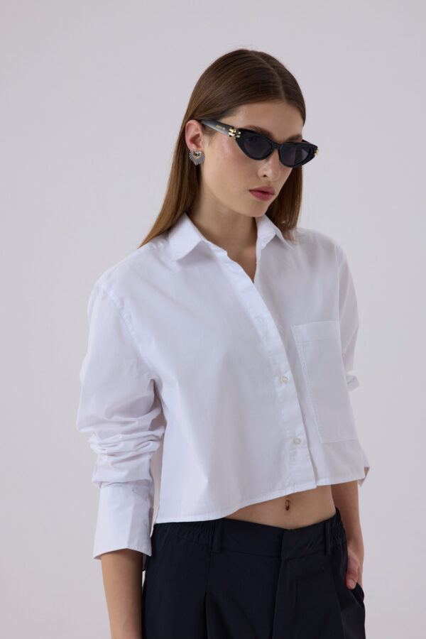Amelie Oversize Crop Kişiselleştirilmiş Beyaz Cepli Gömlek