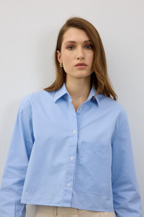 Amelie Oversize Crop Mavi Cepli Gömlek