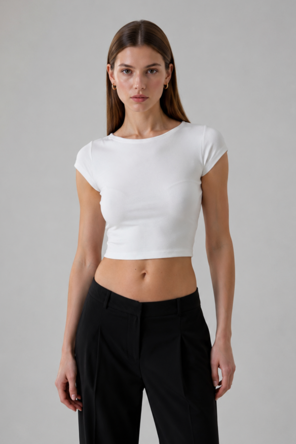 Coralie Beyaz Crop Top